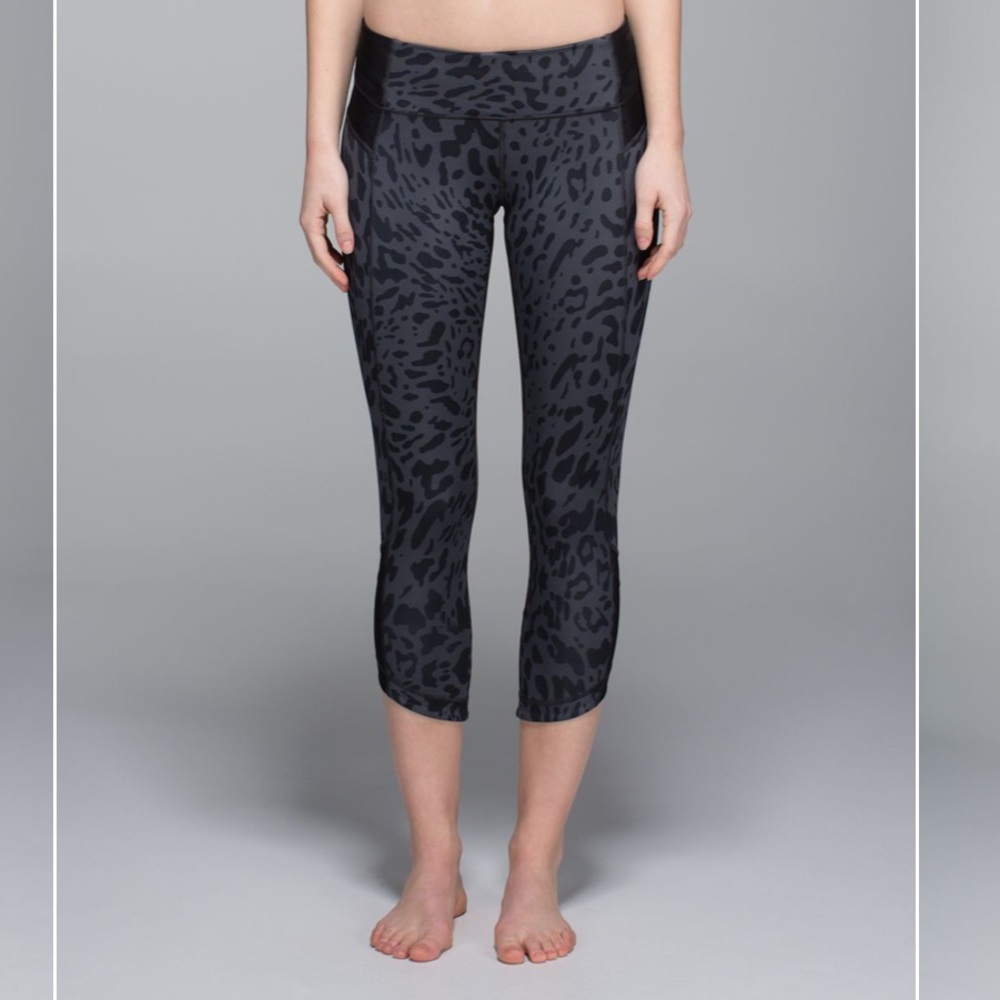 Lululemon Just Breathe Crop LIKE NEW